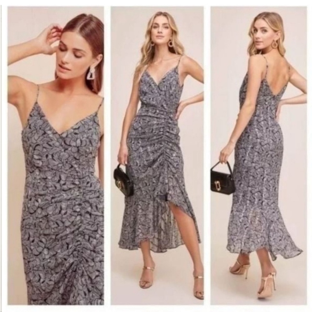 ASTR THE LABEL Mariah Black & White Floral Print Chiffon Ruched Midi Dress
